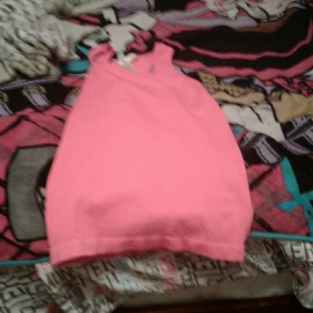 Pink tank top